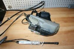 09-13 Mercedes R-class TRUNK Tailgate Lift Motor Pump with Cover & Cylinder