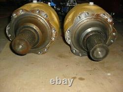 2 Poclain Hydraulics Wheel Motor B12785V 16055 & B12784U 16054 Used Unknown