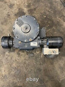 Altec Digger Derrick Hydraulic Swing Motor 990115280 / without drive gear