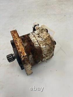 Bobcat 743 Skidsteer Loader Hydraulic Drive Motor