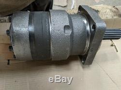 Bobcat Hydraulic Drive Motor 7267718