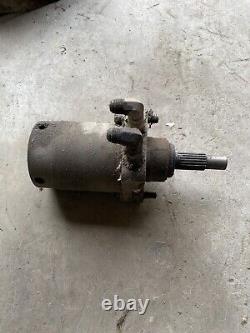 CORE Case Hydraulic Drive Motor 1825 1825B Skid Steer Loader Untested