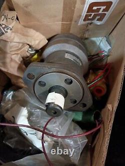 Eaton Char-Lynn 103 1044 008 Hydraulic Motor