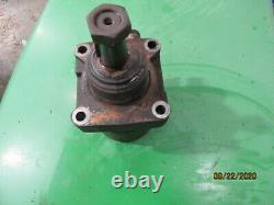 John Deere 2653A Front Hydraulic WHEEL DRIVE MOTOR