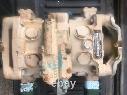 John Deere RE53609, hydraulic pump, hydraulic drive motor pump