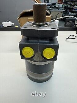 NEW! PARKER TE0165FS100AAAB Hydraulic Motor