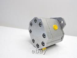 New Oem Hydraulic Drive Motor AT369328