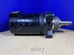 Parker / Toro Dingo Hydraulic Drive Motor PN# 106-7654 New Open Box