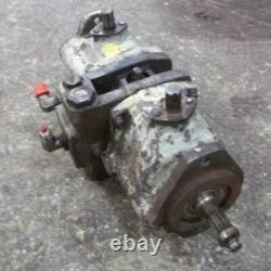 Used Hydraulic Drive Motor LH fits New Holland 912 1112 L35 L775 286224