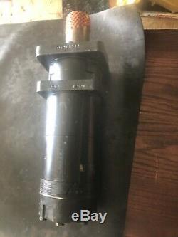 White Drive Products Hydraulic Motor SN 305084300 New Surplus Item